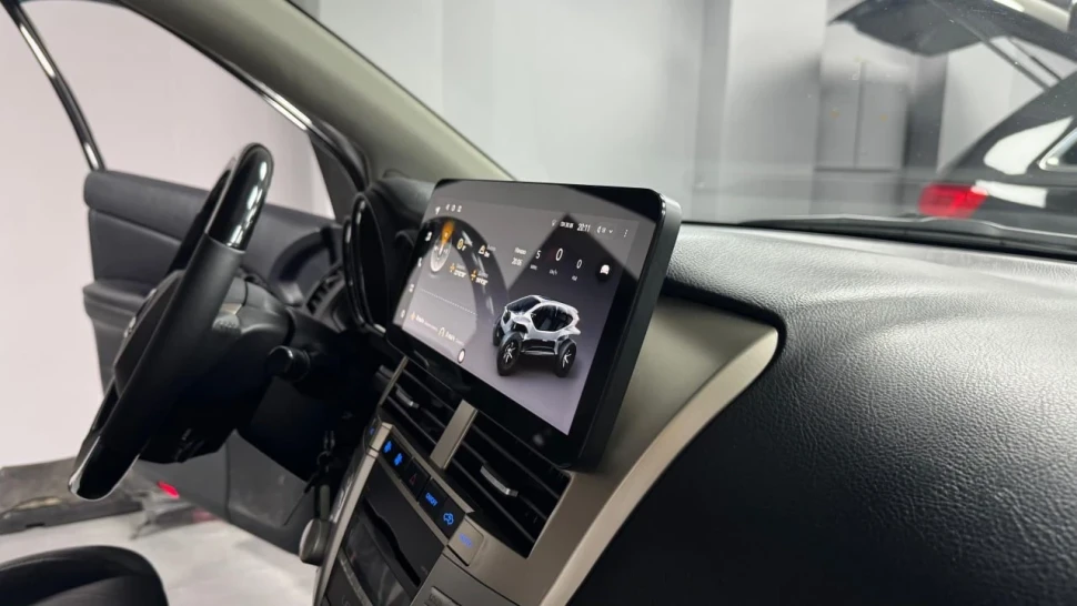 Штатная магнитола Teyes LUX ONE 360 6/128 Lexus RX300 RX330 RX350 RX400H (2003-2009) Тип-A