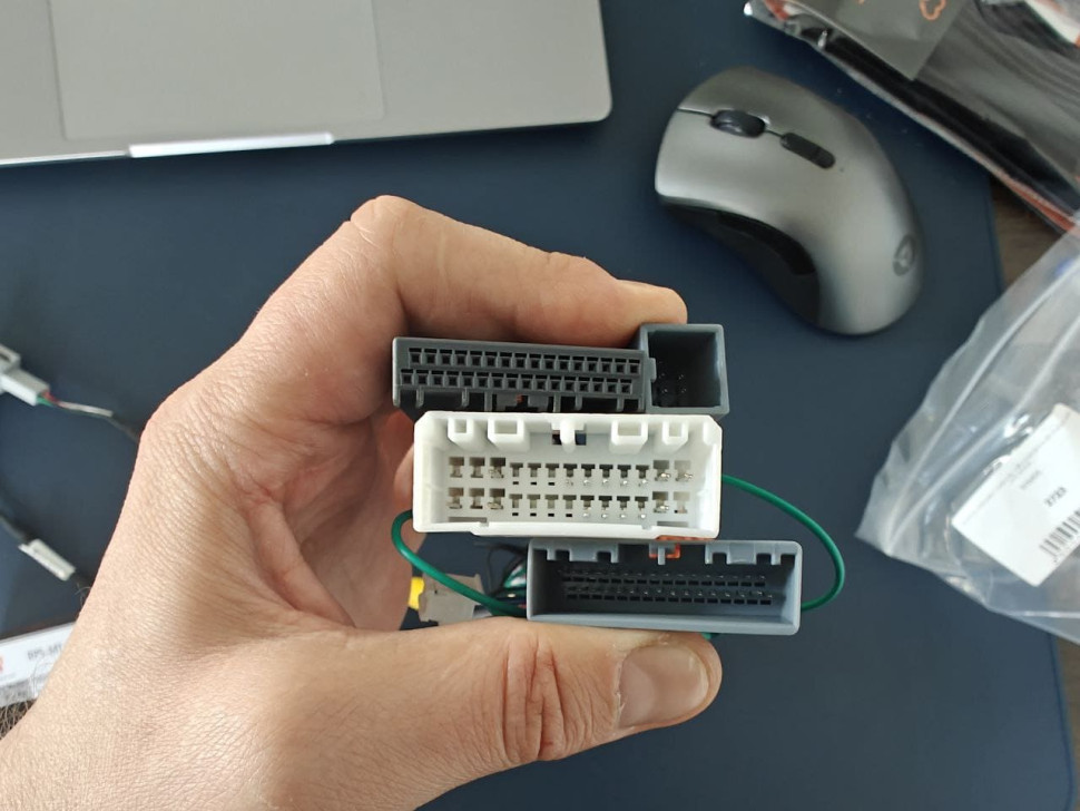 Проводка питания TEYES для Mitsubishi Outlander 3 GF0W GG0W (2018-2021) + Canbus для подключения Android ГУ